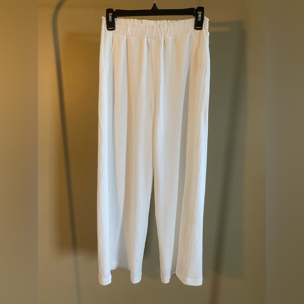 White flowy pants